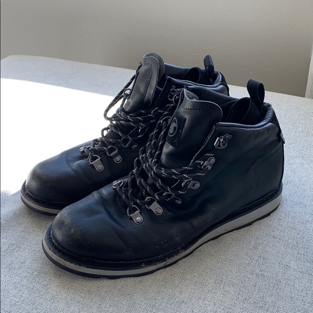 DVS leather boots - men size 11.5